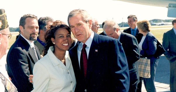 Jennifer greets President George W. Bush in Jacksonville, FL